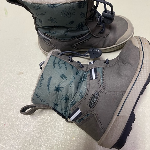 Keen Kelsa Little Kids Waterproof Boots size 9 GUC Magnet/Chinois Green - Picture 4 of 8